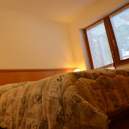 Apartamento Casa Del Bosco Val Di Fassa Exterior foto
