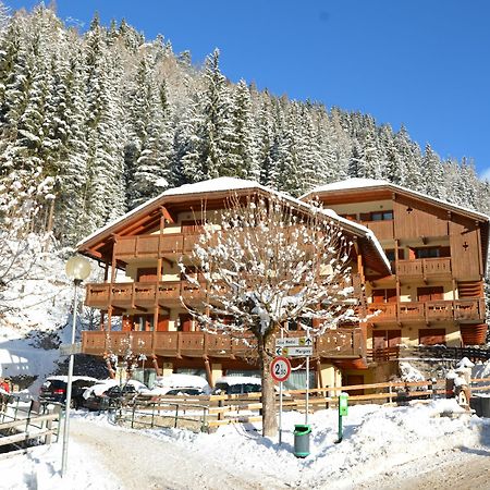 Apartamento Casa Del Bosco Val Di Fassa Exterior foto